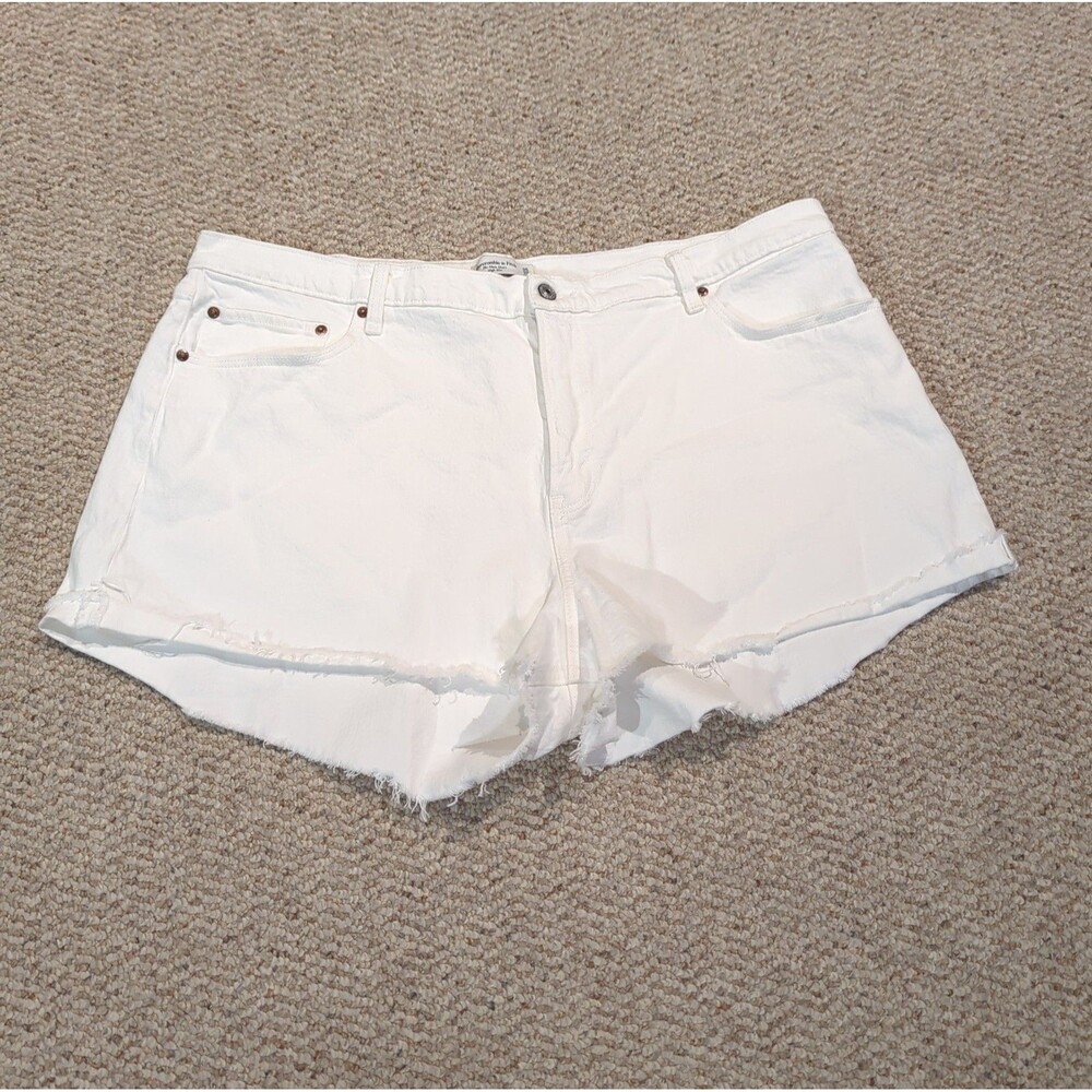 Abercrombie & Fitch Mom Shorts Womens 35/20 White High Rise Curve Love Denim